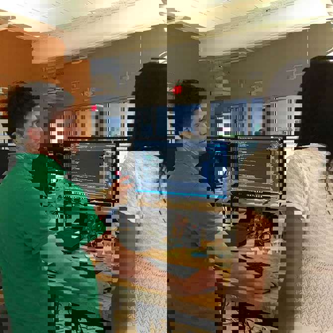 Image of pair programming at Aztek